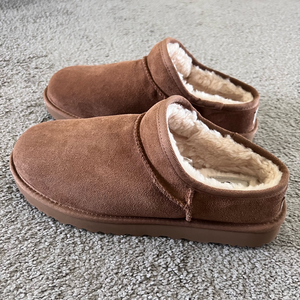 Ugg Minis